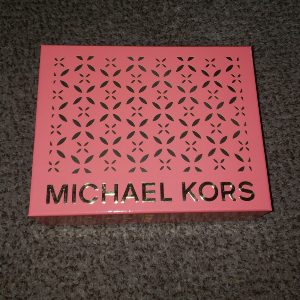Michael kors box